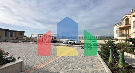 Двокімнатна квартира в Гранд Вілладж