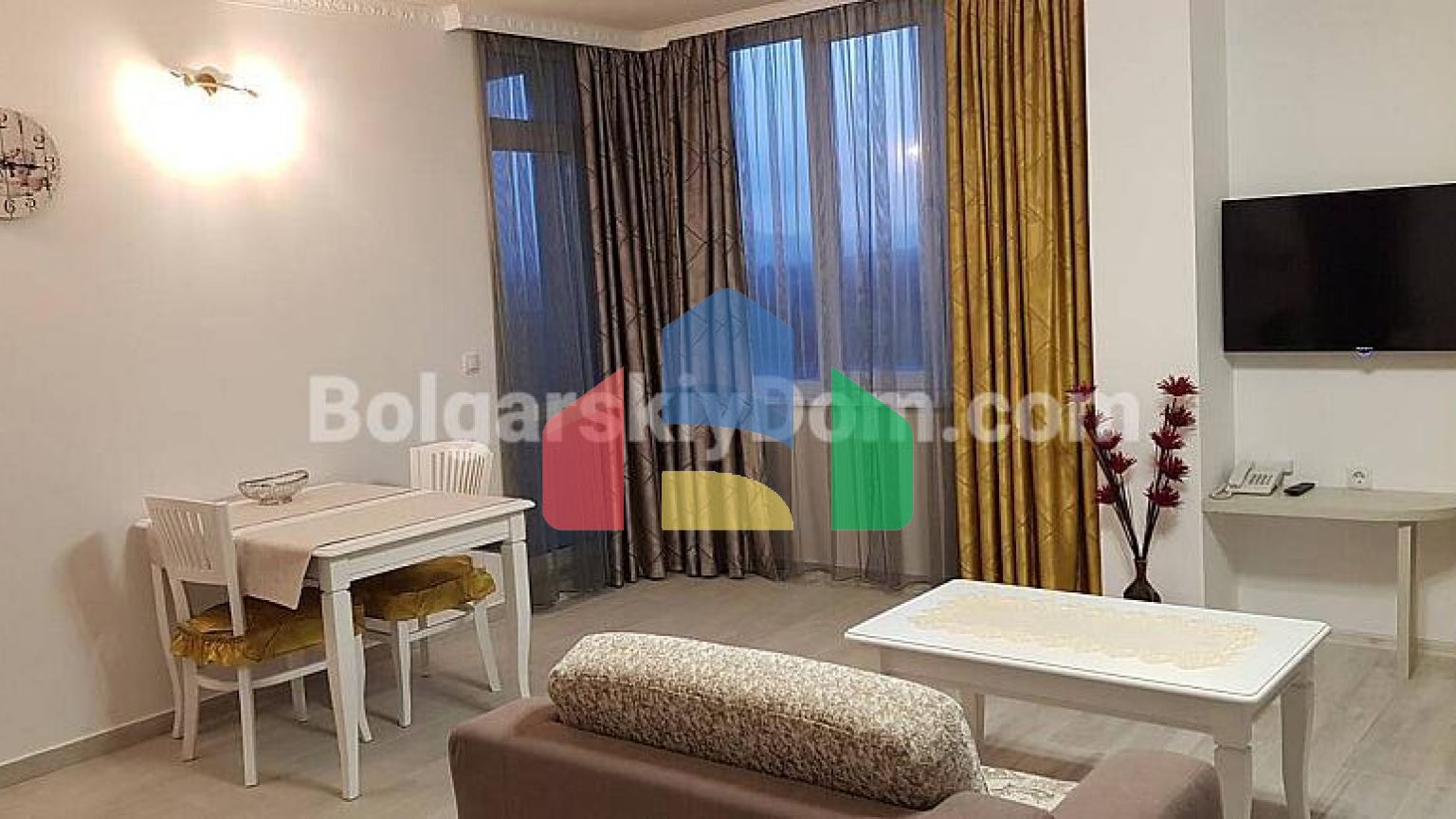 Отель Олимпус Плаза