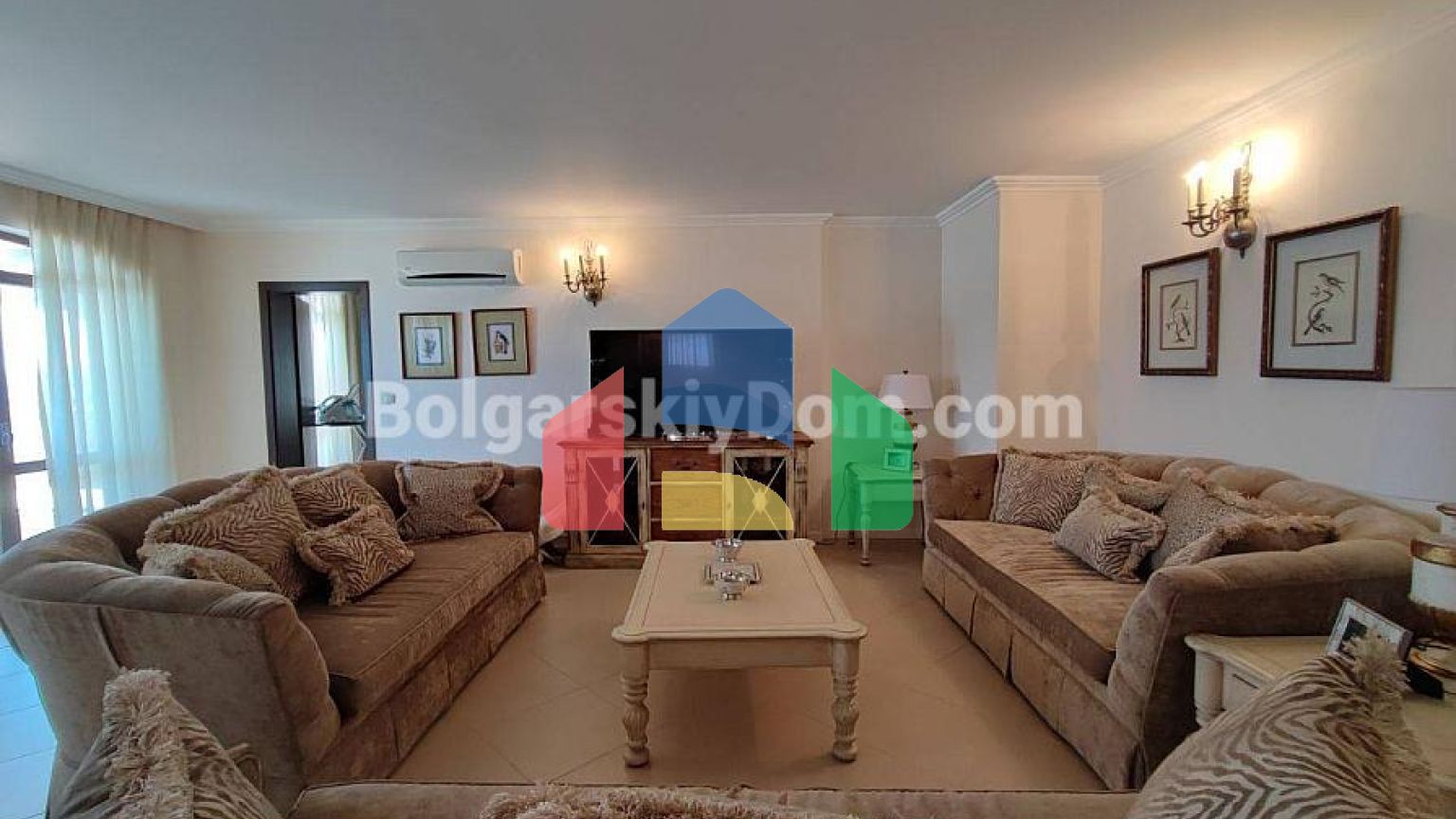 Квартири в Оазис Біч Клаб