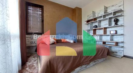 Трехкомнатная квартира в Оазис