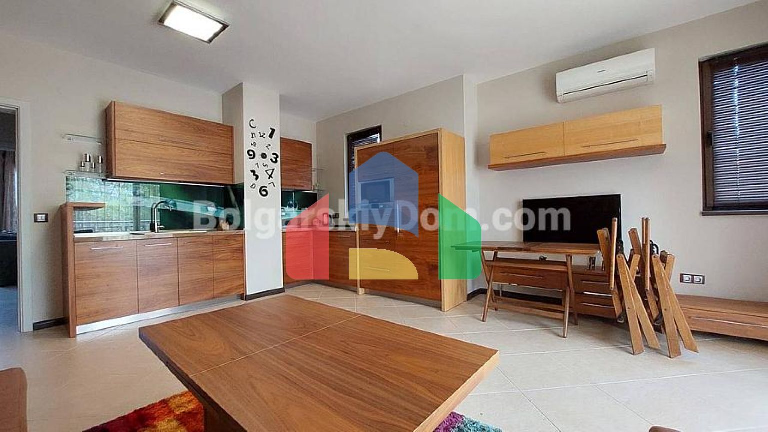 Трехкомнатная квартира в Оазис