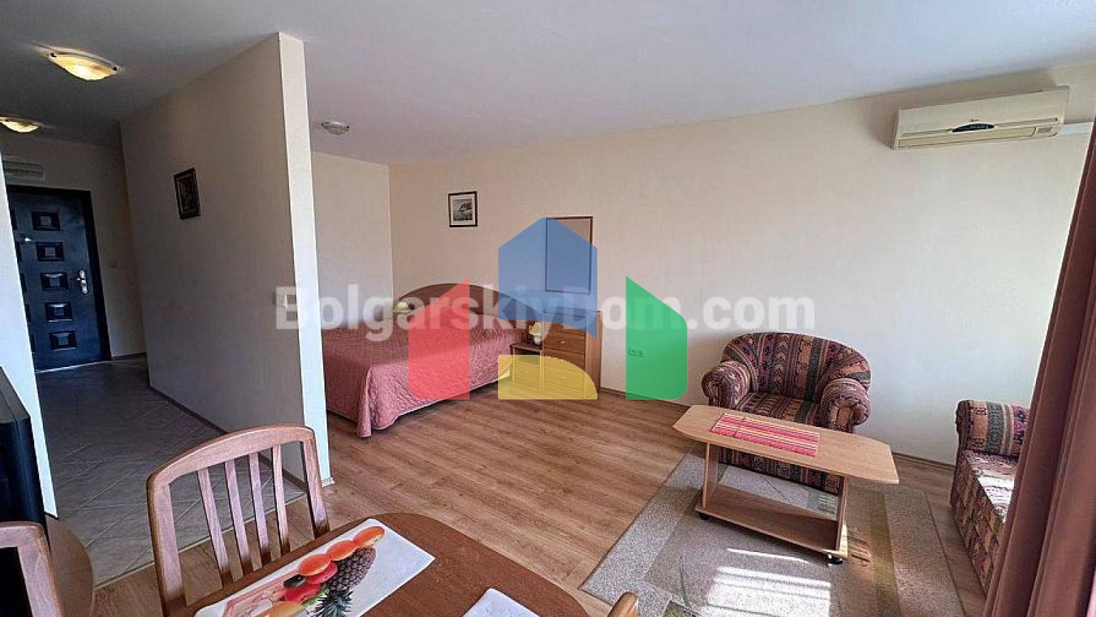 Велика студія в Галерея