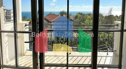 Двокімнатна квартира в Кліфф Біч