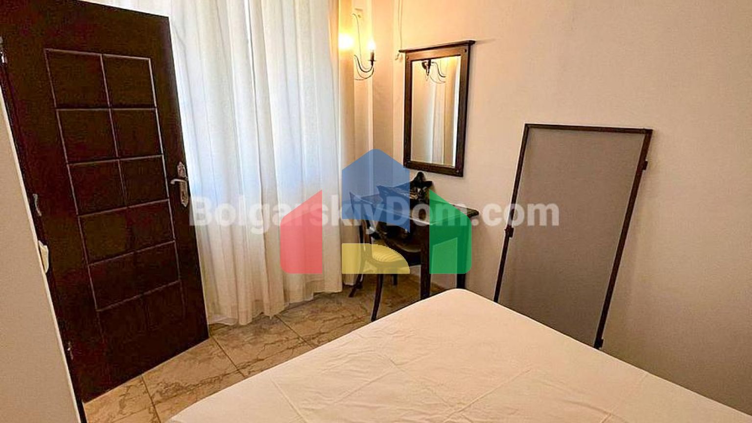 Двокімнатна квартира в Кліфф Біч