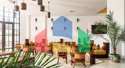 Обзор Клиф Бич