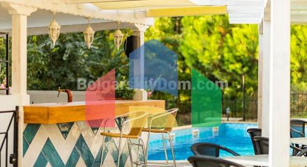 Обзор Клиф Бич