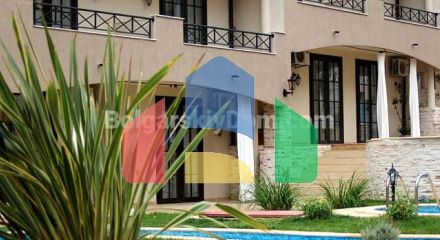 Обзор Клиф Бич