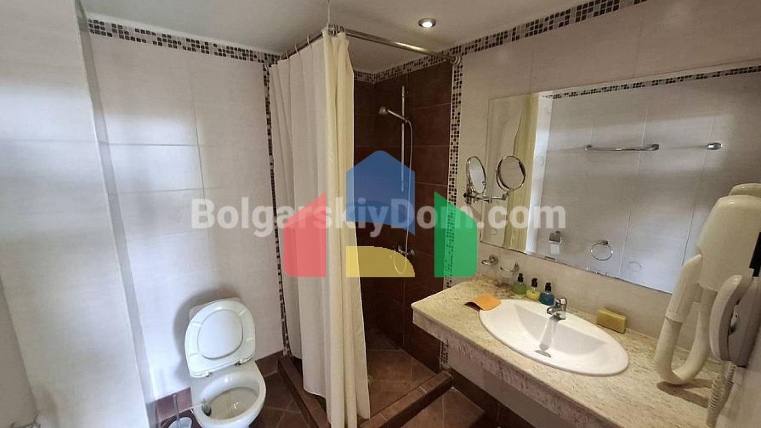 Двокімнатна квартира в Касабланка