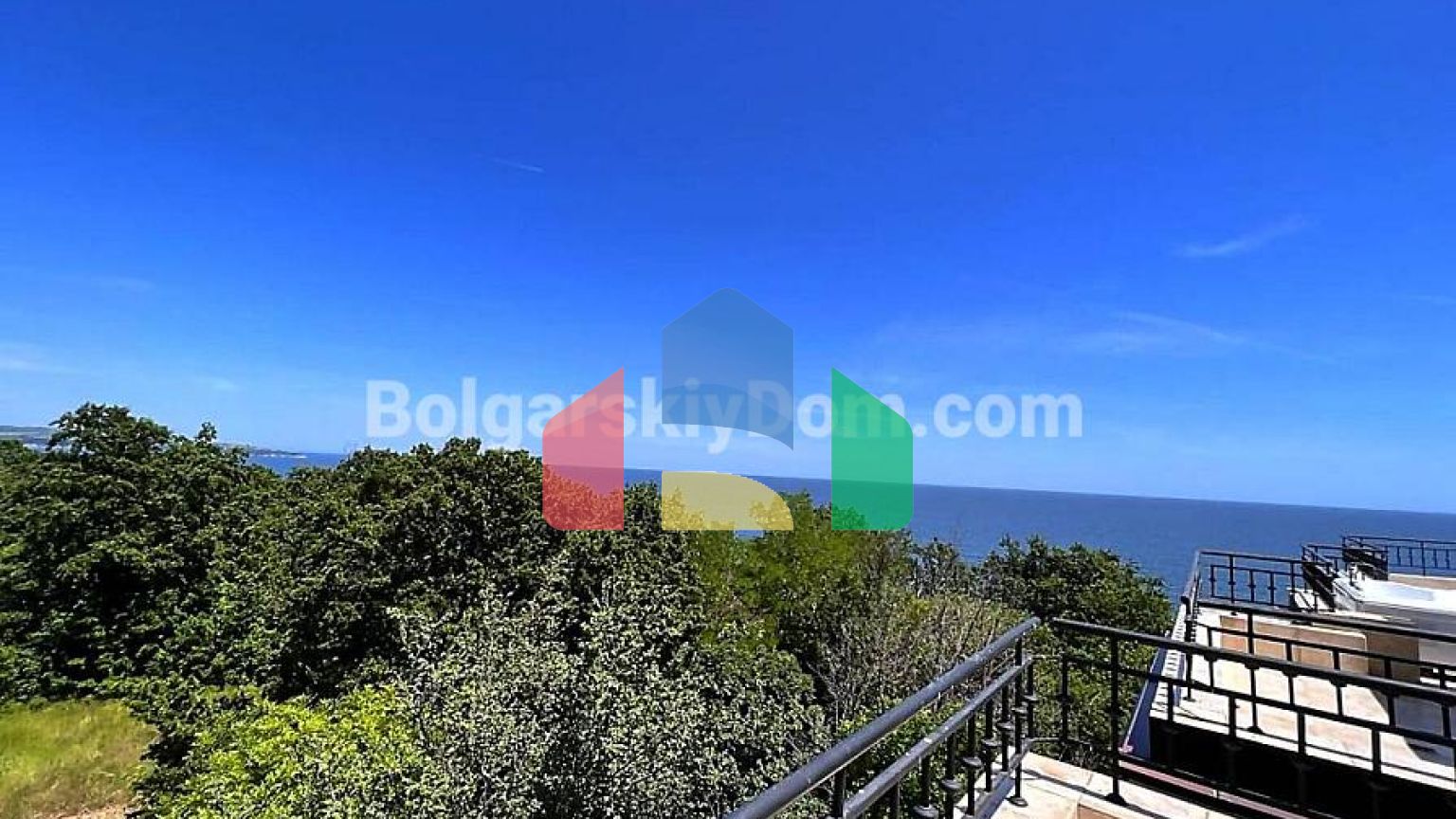 Пентхаус в Кліфф Біч