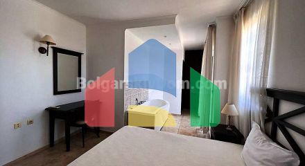 Пентхаус в Кліфф Біч