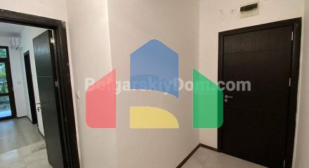 One-bedroom apartment in Green Paradise 4