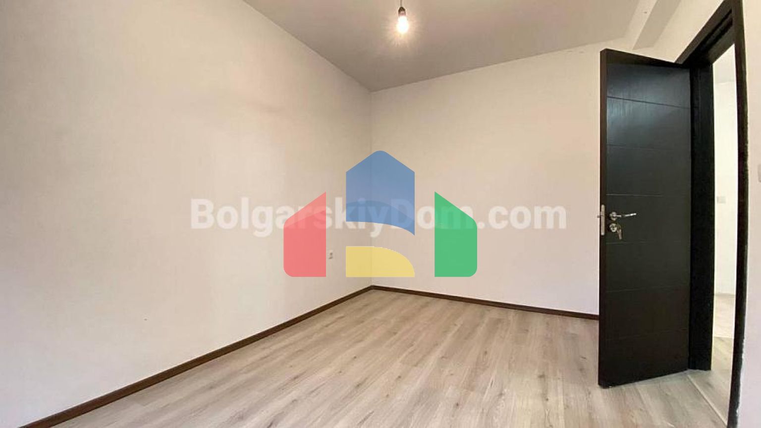 Двокімнатна квартира в Грін Парадайз 4