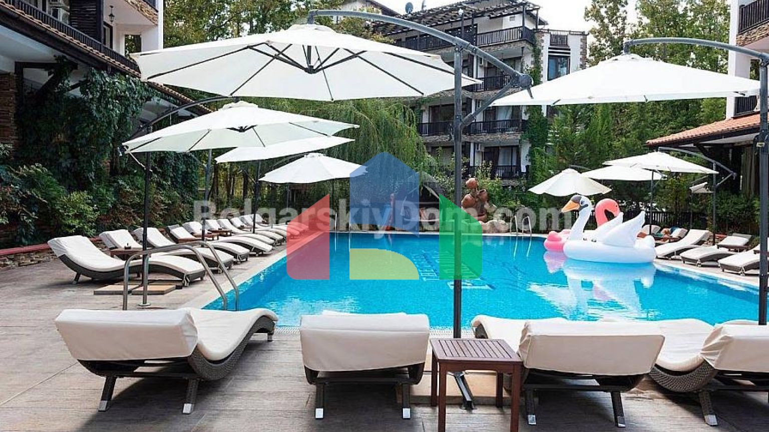 Двокімнатна квартира в Грін Парадайз