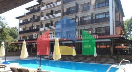 Two-bedroom apartment in Green Paradise 2