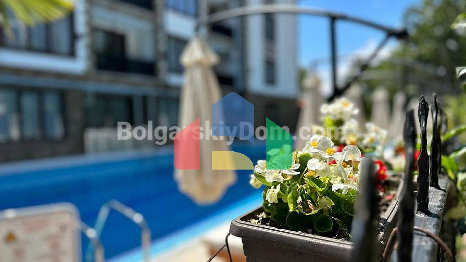 Двокімнатна квартира в Грін Парадайз 5