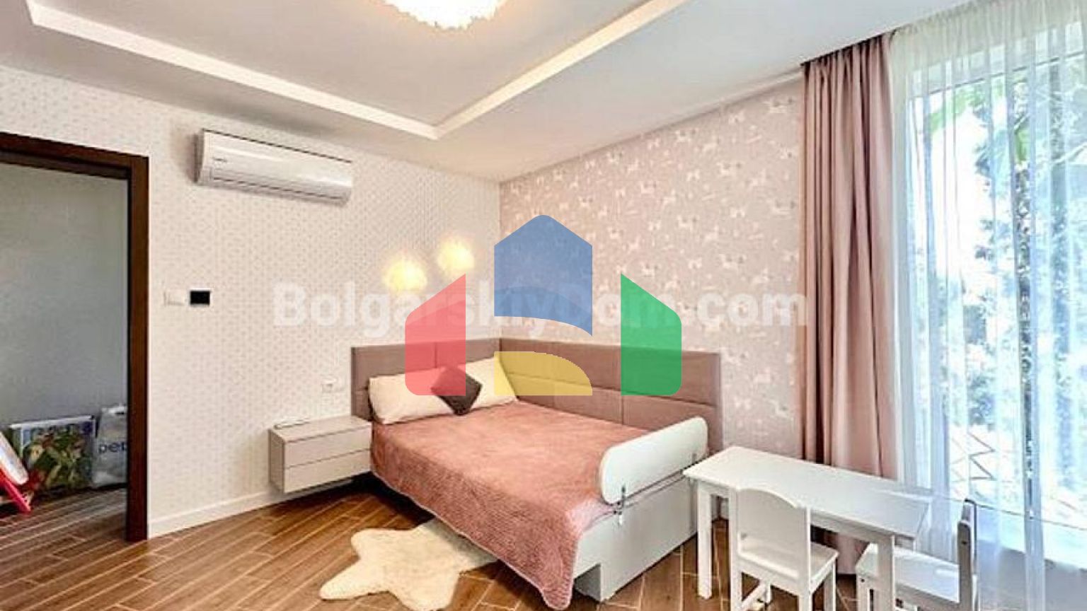 Трикімнатна квартира в Омега Резорт