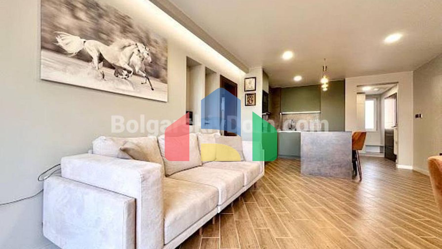 Трикімнатна квартира в Омега Резорт