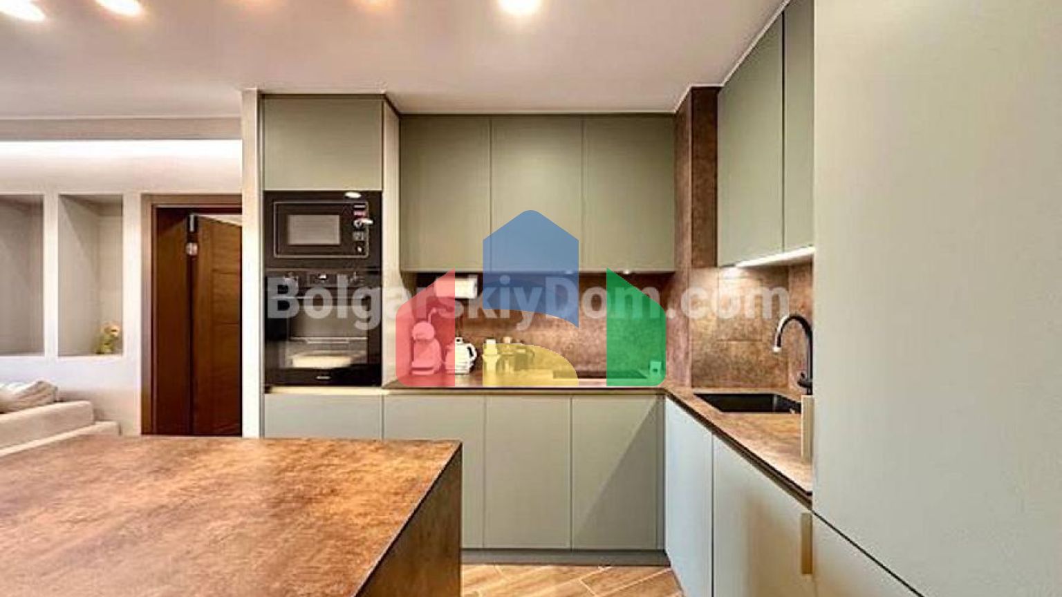 Трикімнатна квартира в Омега Резорт