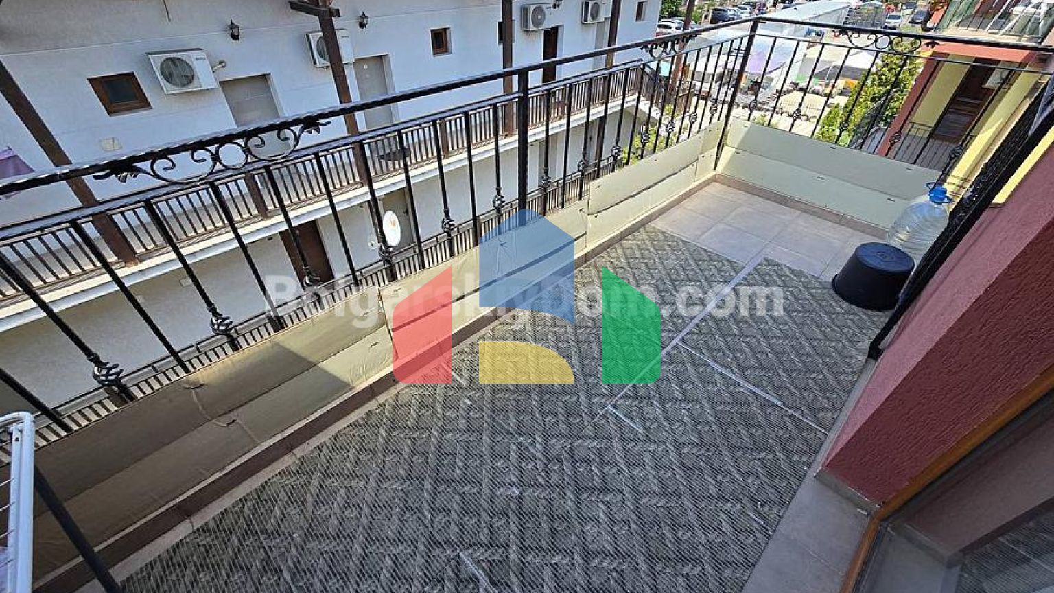 Двокімнатна квартира в тілі