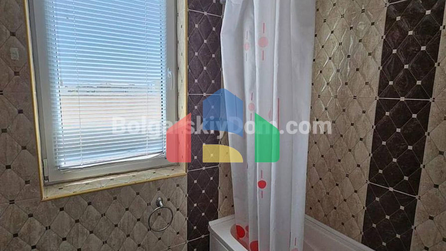 Чотирикімнатна квартира в Мелія 8