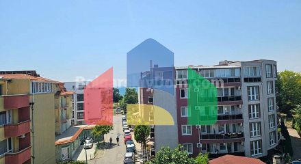 Чотирикімнатна квартира в Мелія 8