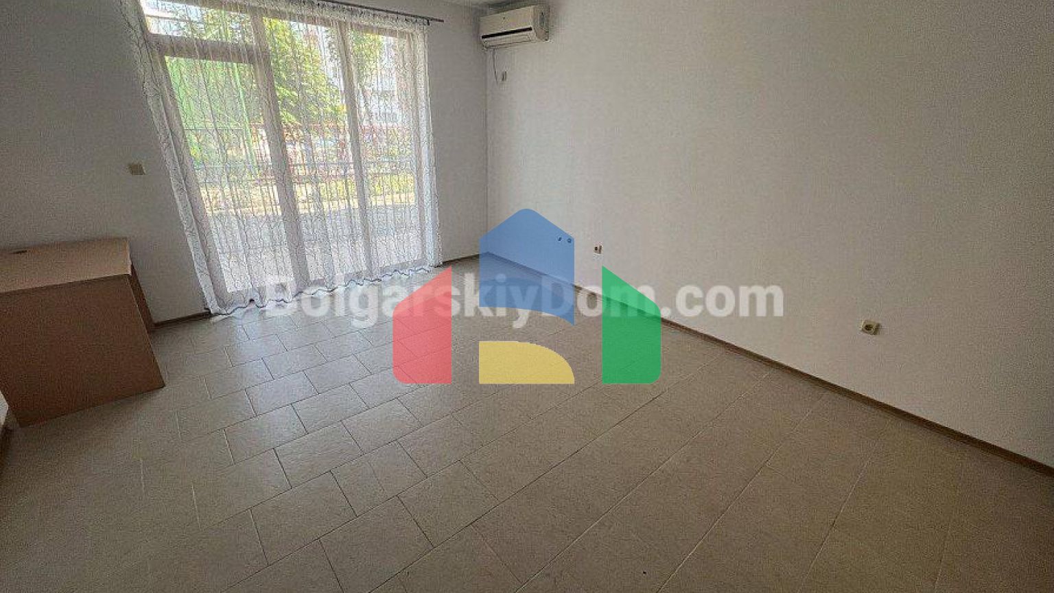 Двокімнатна квартира в Равді