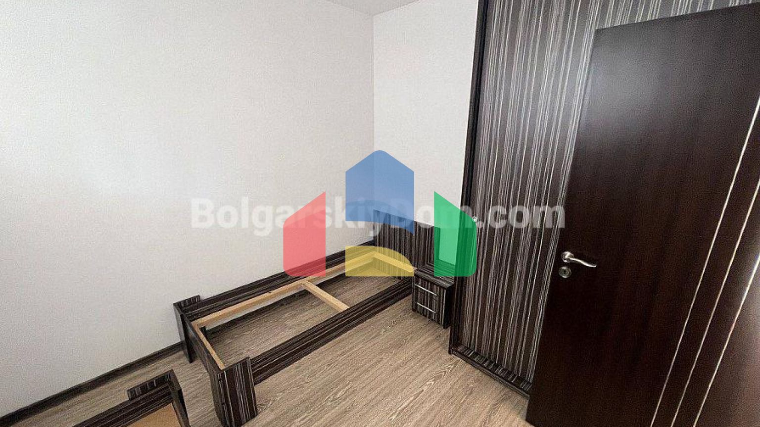 Двокімнатна квартира в Равді