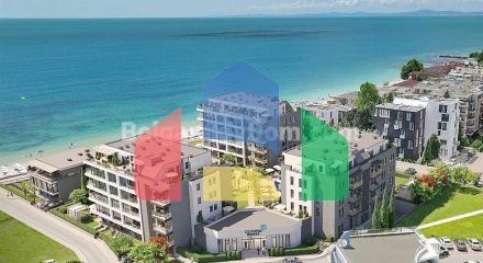 Квартиры от застройщика на первой линии