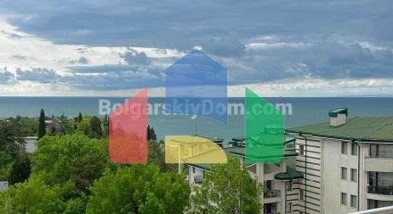 Two-bedroom apartment in Emerald Beach Resort
