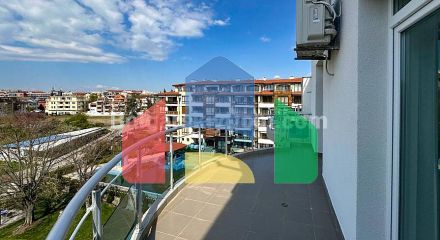 Трикімнатна квартира в Оазис