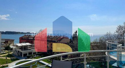 Трикімнатна квартира в Оазис