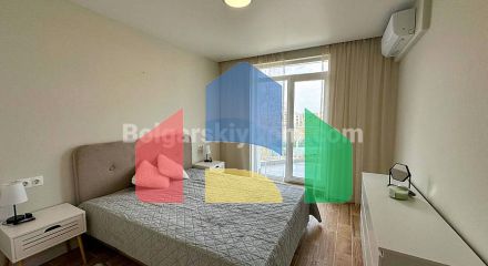 Трикімнатна квартира в Оазис