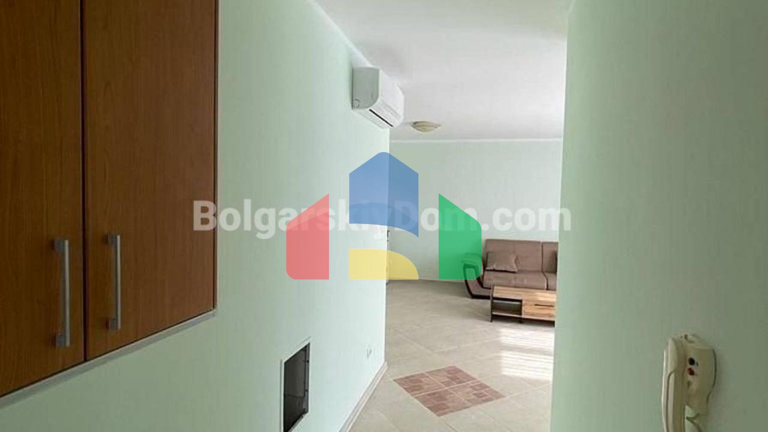 Трикімнатна квартира в Оазис