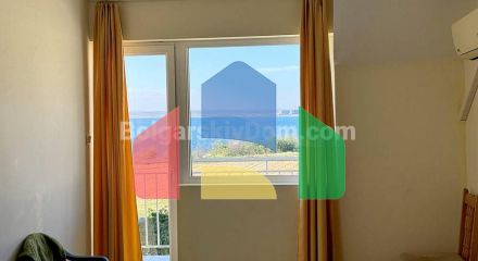 One-bedroom apartment in Rutland Bay