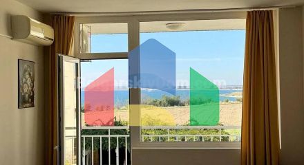 Двокімнатна квартира в Рутланд Бей