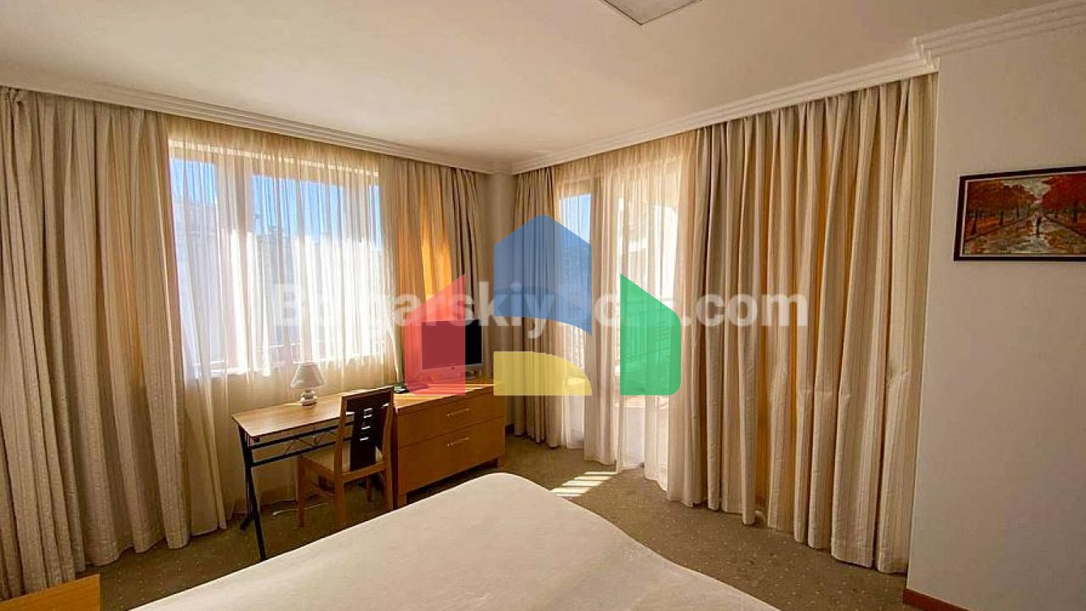 Чотирикімнатна квартира в Емеральд