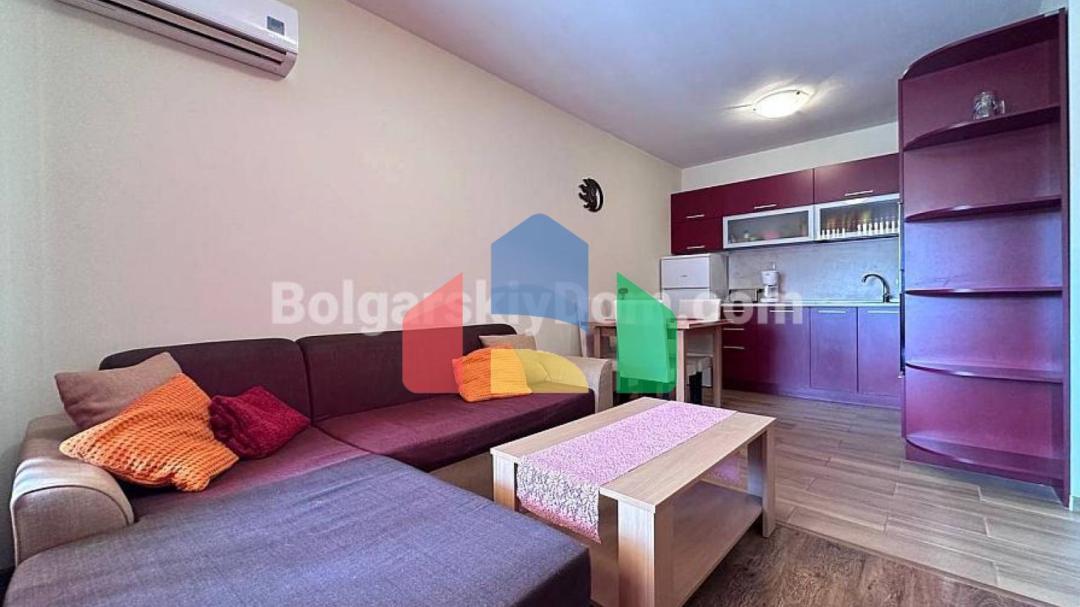 Двокімнатна квартира в Равді