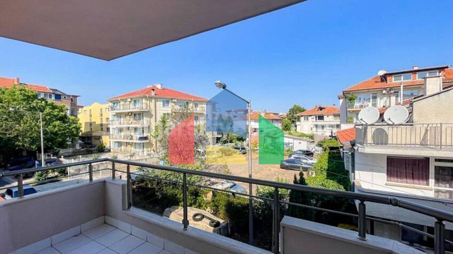 Чотирикімнатна квартира в Равді