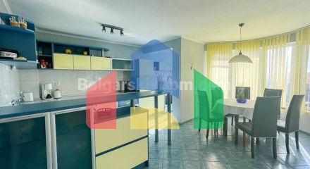 Чотирикімнатна квартира в Равді