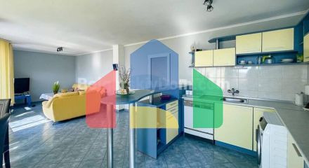 Чотирикімнатна квартира в Равді