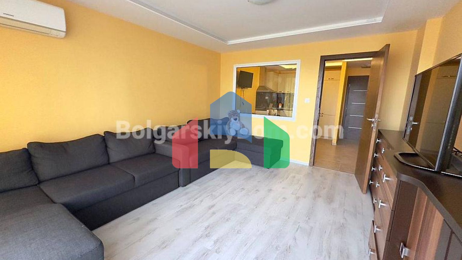 Трикімнатна квартира в Омега Резорт