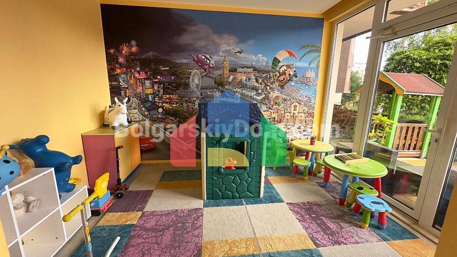 Трикімнатна квартира в Омега Резорт