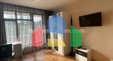 Трикімнатна квартира в Річ 3