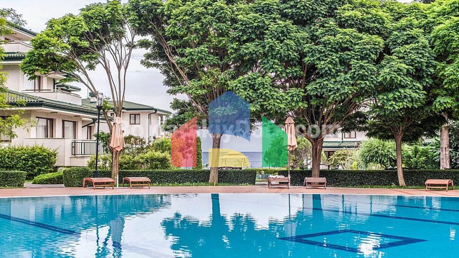 Двокімнатна квартира в Емеральд Біч Резорт