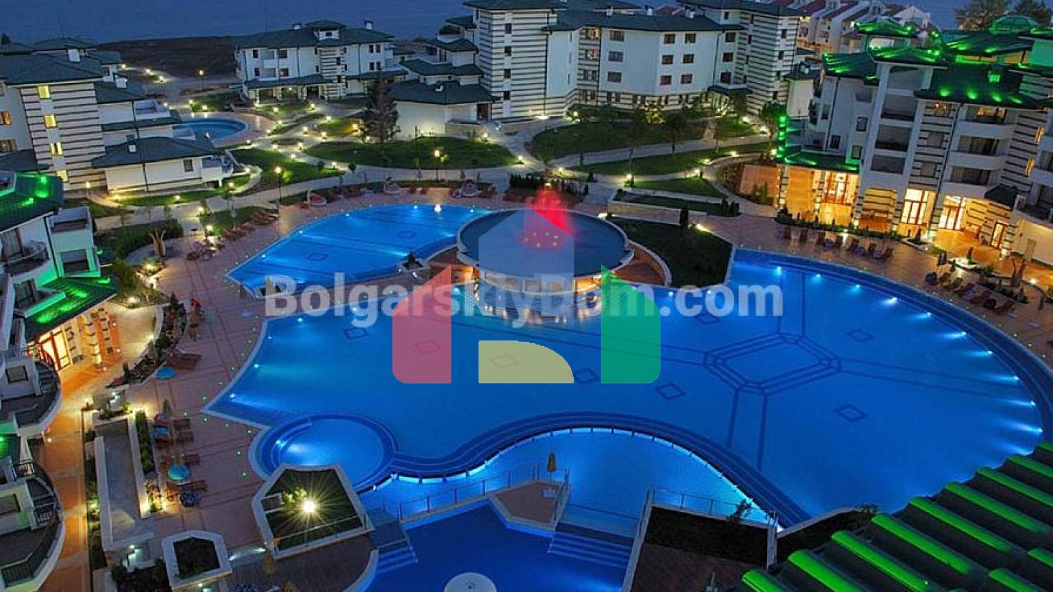 Двокімнатна квартира в Емеральд Біч Резорт