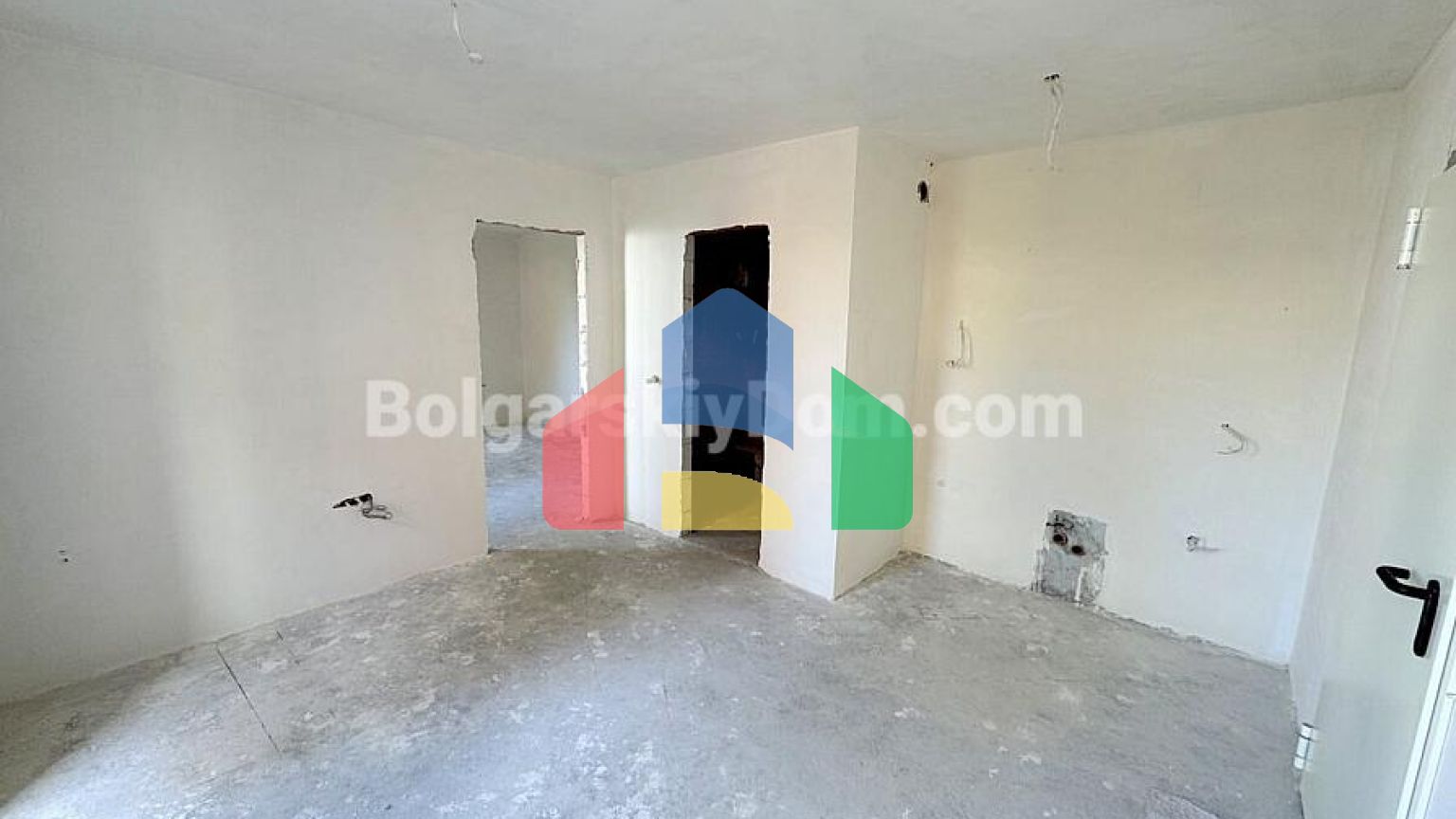 Двокімнатна квартира в Равді