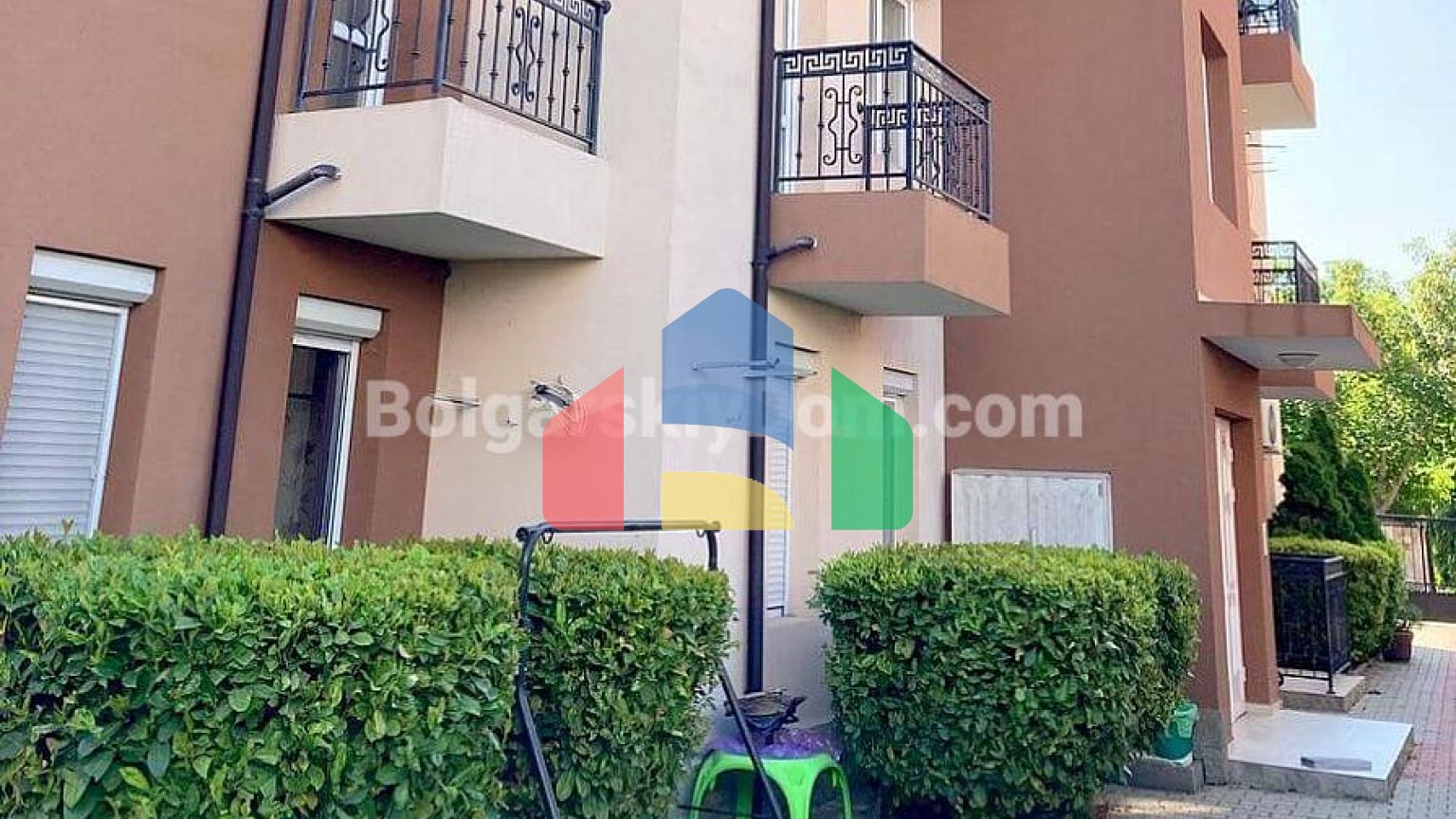 Двокімнатна квартира в Равді