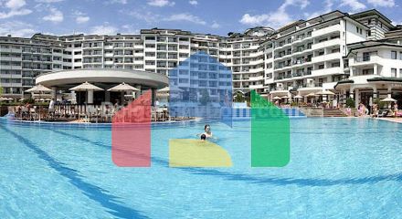 One-bedroom apartment in Emerald Resort