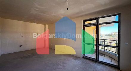 Трикімнатна квартира в Дольче Ріва