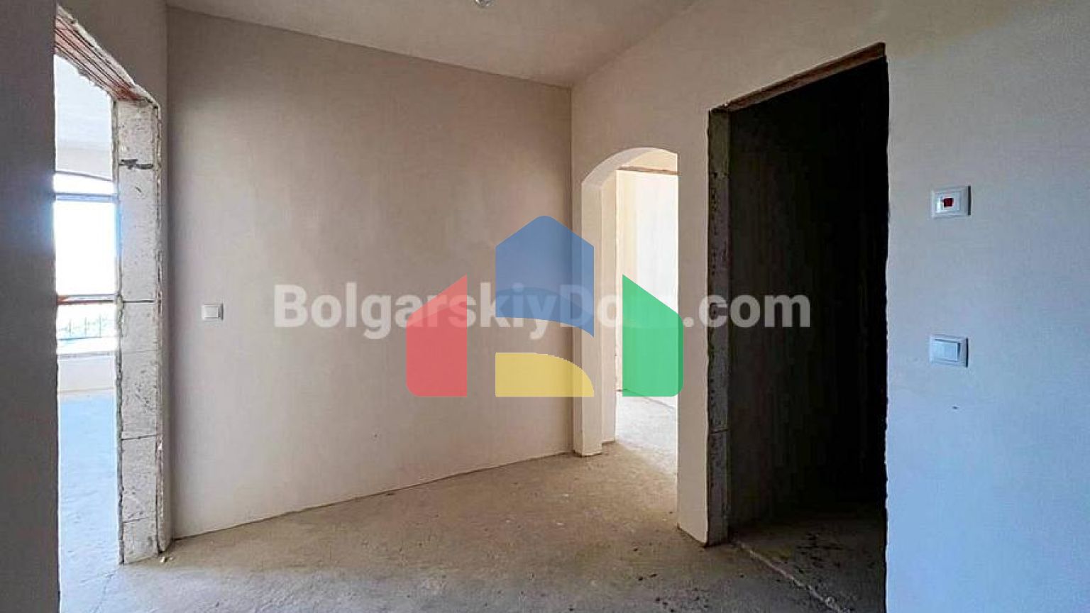 Трикімнатна квартира в Дольче Ріва